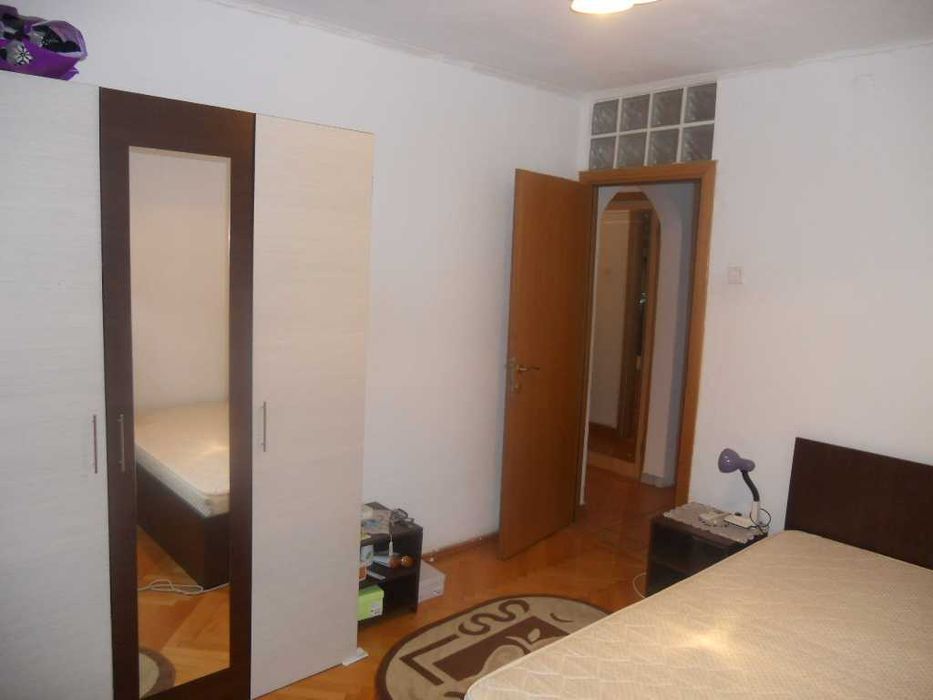 3 camere decomandate cu centrala proprie