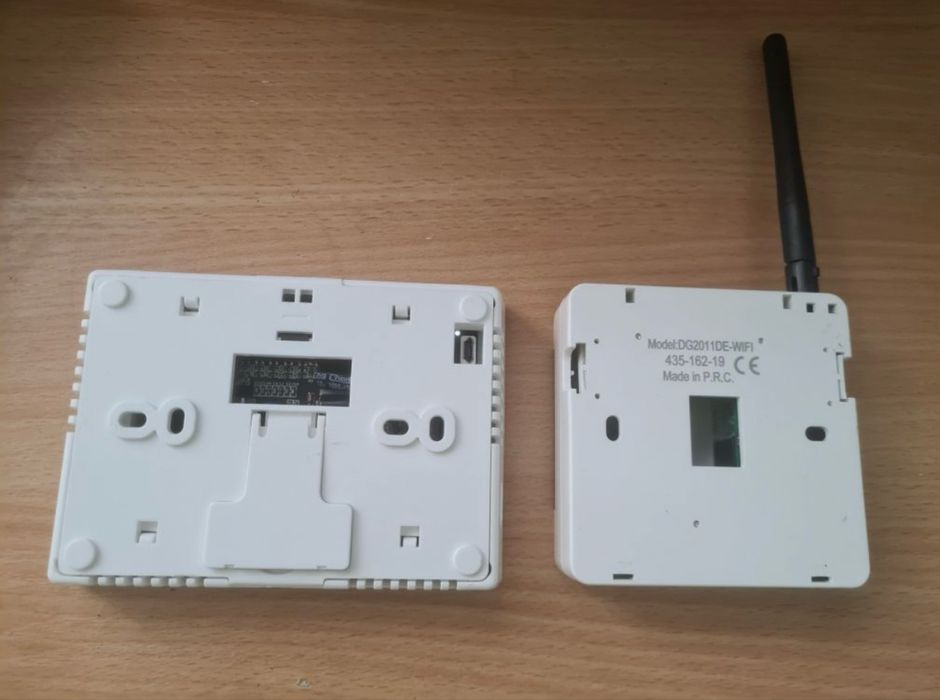 Vand termostat ambiental cu control prin Internet DG19 WI-FI