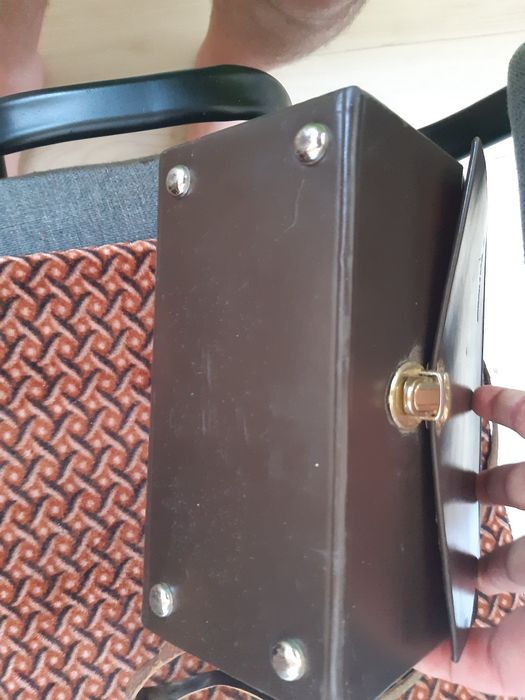 Aparat de filmat tip retro