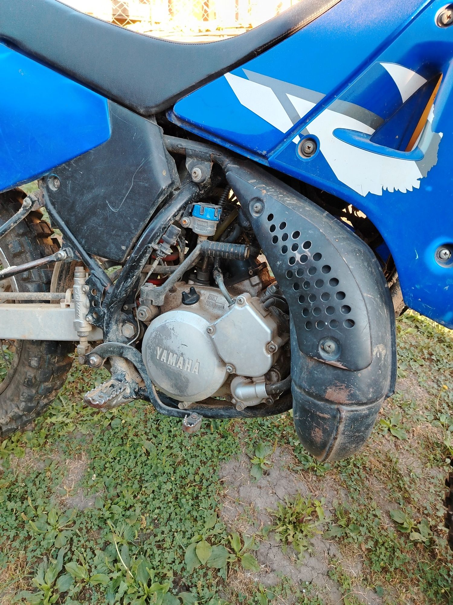 Yamaha dt 125.      .