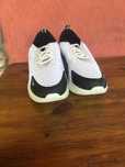 Adidasi nike nepurtati nr 41