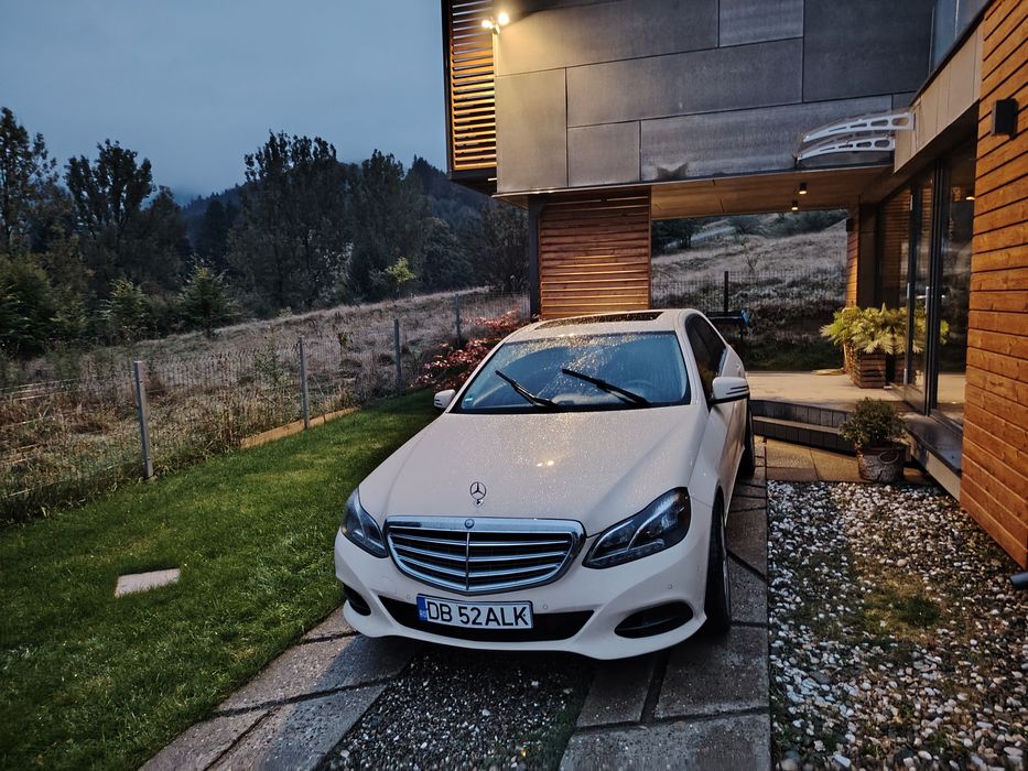 Vând sau schimb Mercedes E clas  2015