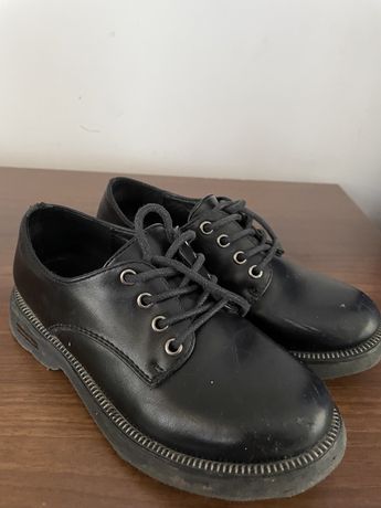Обувь для школы
