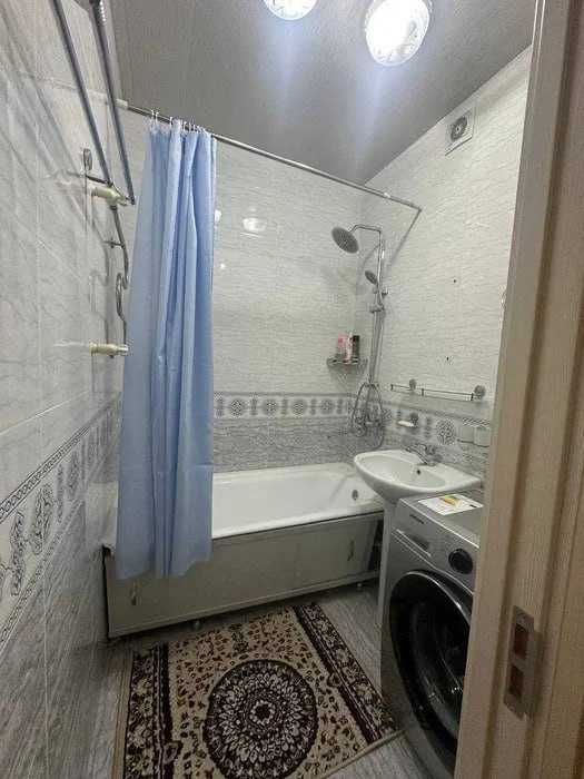 Сдаётся 2ком квартира на Чиланзарский 12-квартл ор-н Метро Чиланзар