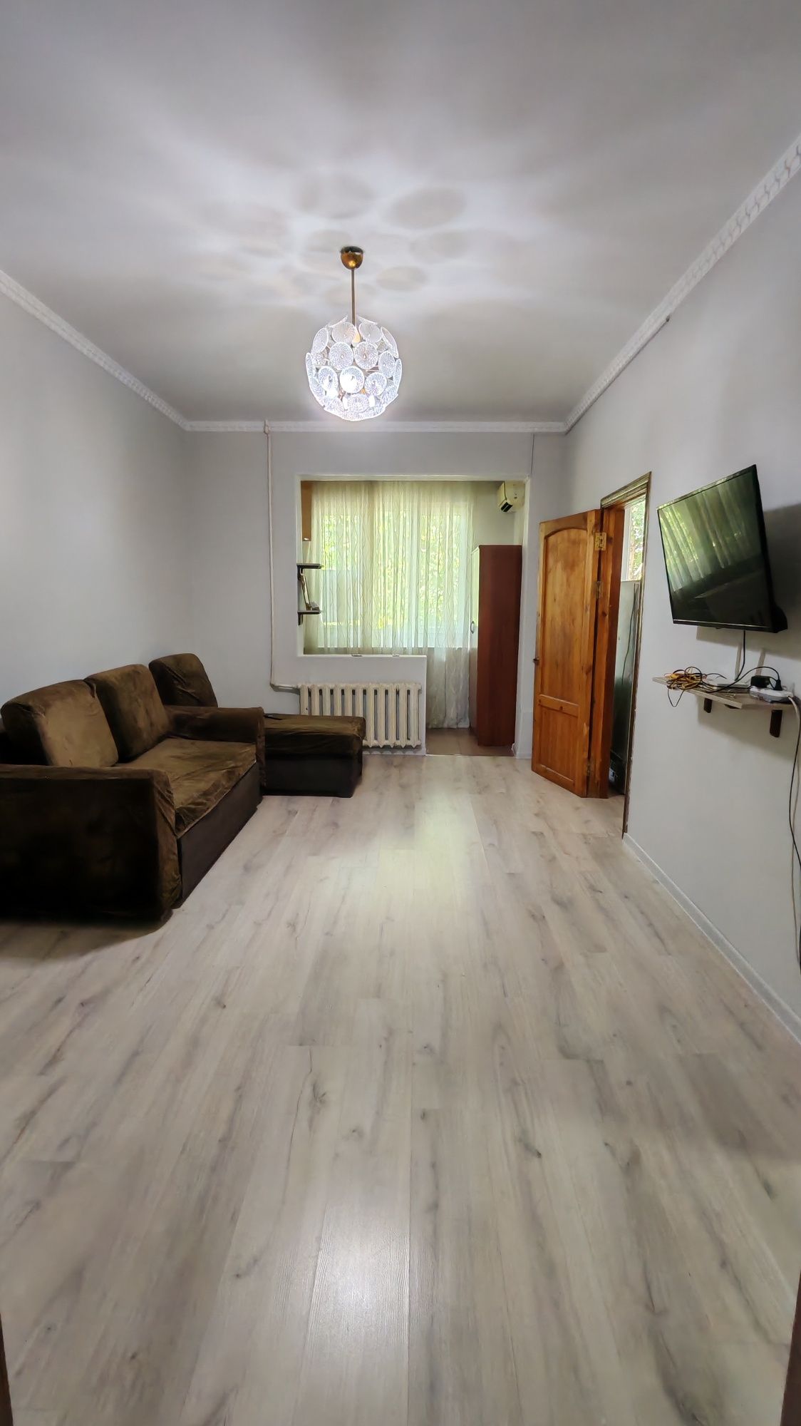 Продаётся квартира чиланзар 18кв 2/4/5 или сдаётся в аренду 400 уе