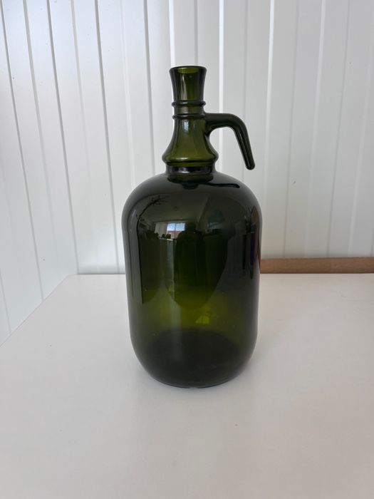 Стъклена бутилка 2л (дамаджана)