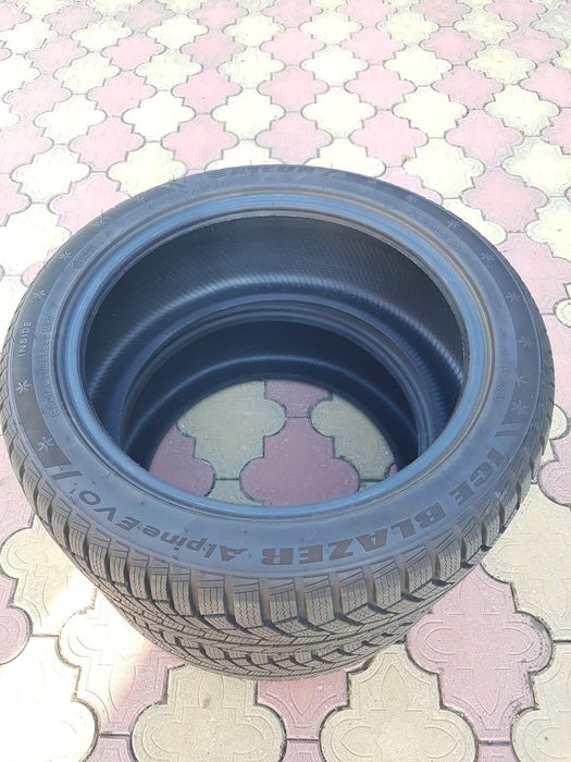 Anvelope Iarnă 4 x 235/45/R18 Ice Blizer Alpine