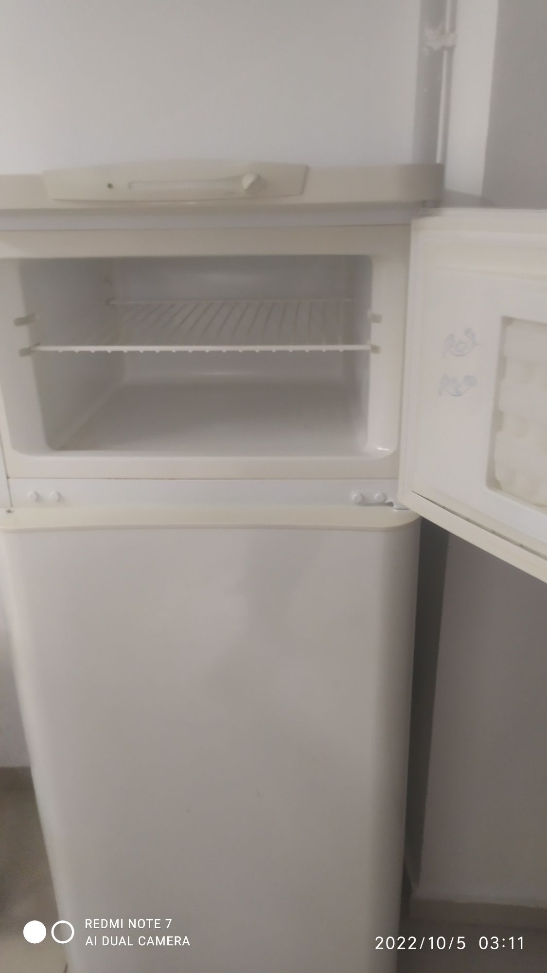 Индезит Холодильник 45000
