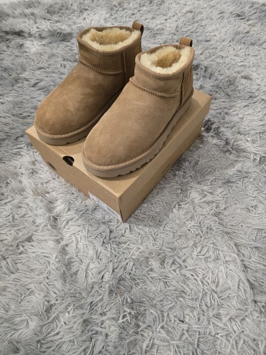 UGG Classic Ultra Mini