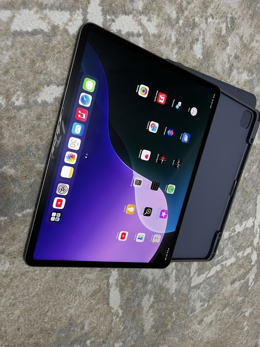 Ipad Pro, 12.9”, 6th Gen, 256gb, Wi-Fi