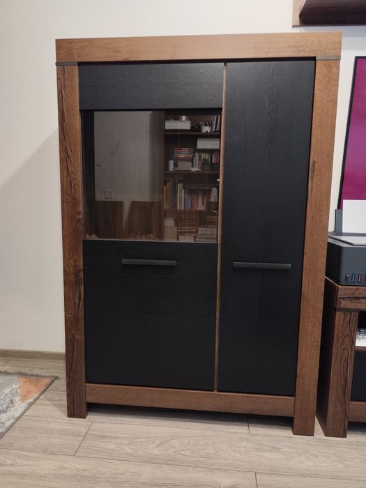 Dulap/Vitrină, Stejar Monastery, 2 uși negre, din pal, gama Balin