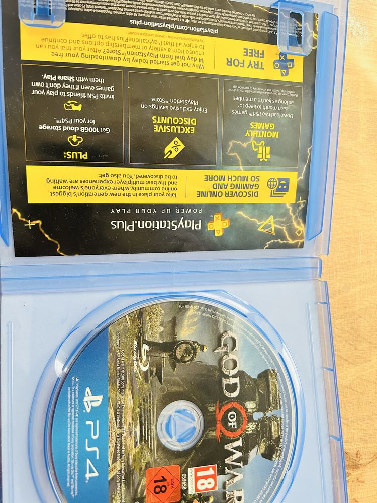 Продавам gta 5,god of war