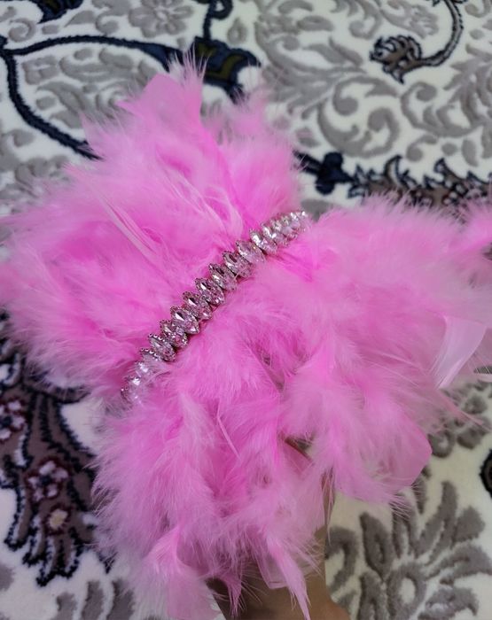 Янги абадоклар сотувда