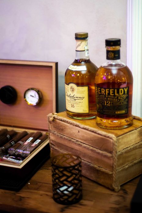 Cocktail Bar/Bar Mobil/Barmani pentru orice tip de eveniment!