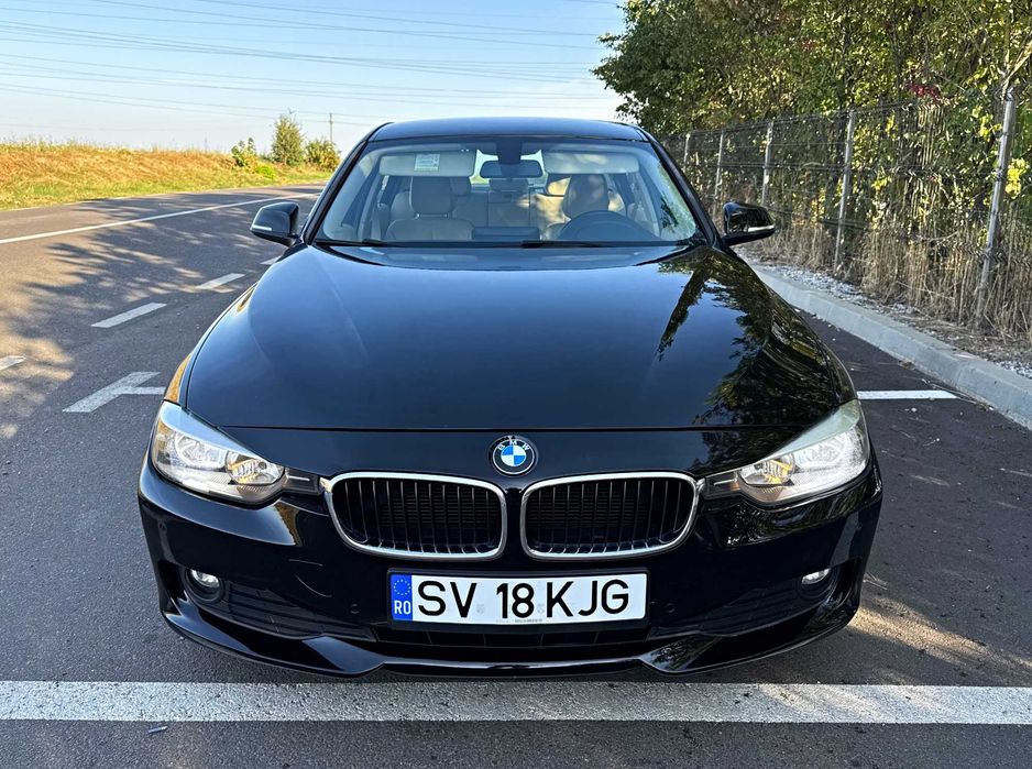 BMW 320D F30 / Cutie Automata / Navigatie Mare / Piele