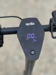 Vand trotineta electrica aprilia ofer cutie ,garantie,cartea