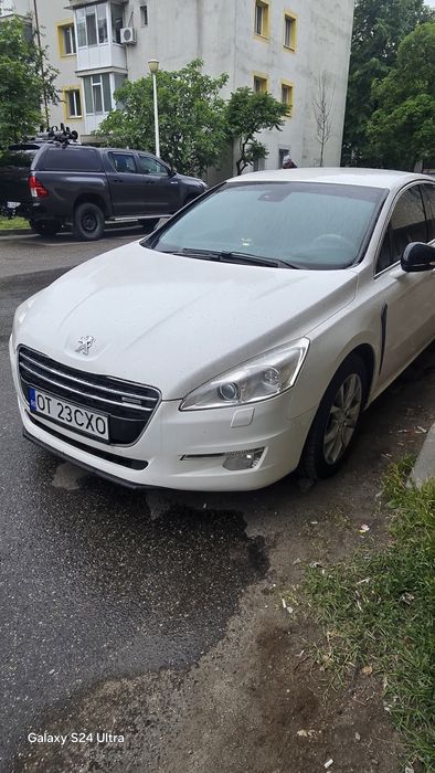 Peugeot 508 diesel+hybrid 2012