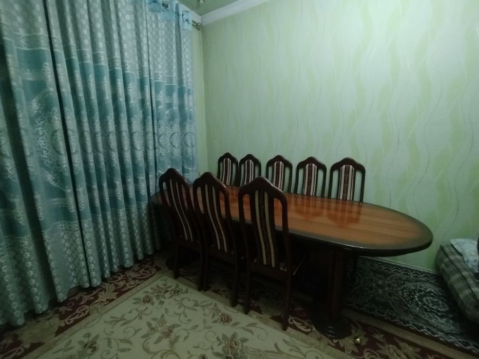 Стол стул сотилади