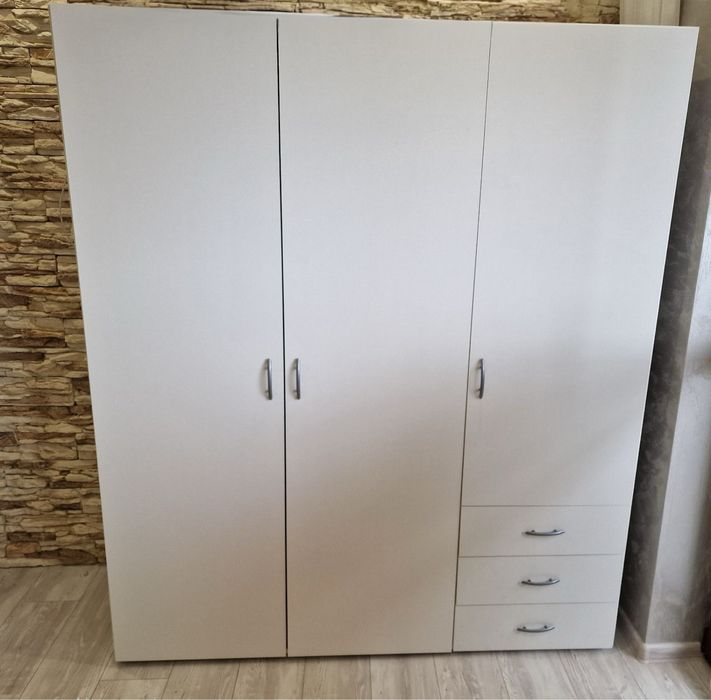 Монтаж и изработка на мебели по поръчка – качество, точност и стил!