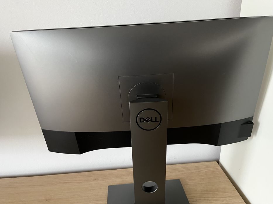 Monitor QHD 25” Dell U2520D