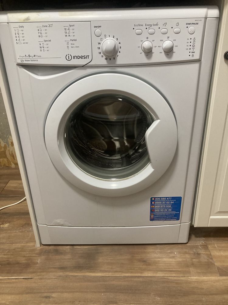 Автоматична пералня INDESIT