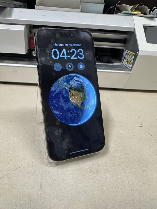 Iphone 15 pro / 128 gb / 100% baterie / folie sticla cadou