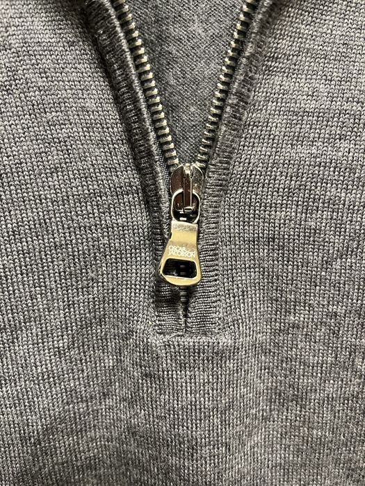 Oscar Jacobson : Made in ITALY - НОВ 100% Мерино размер Л