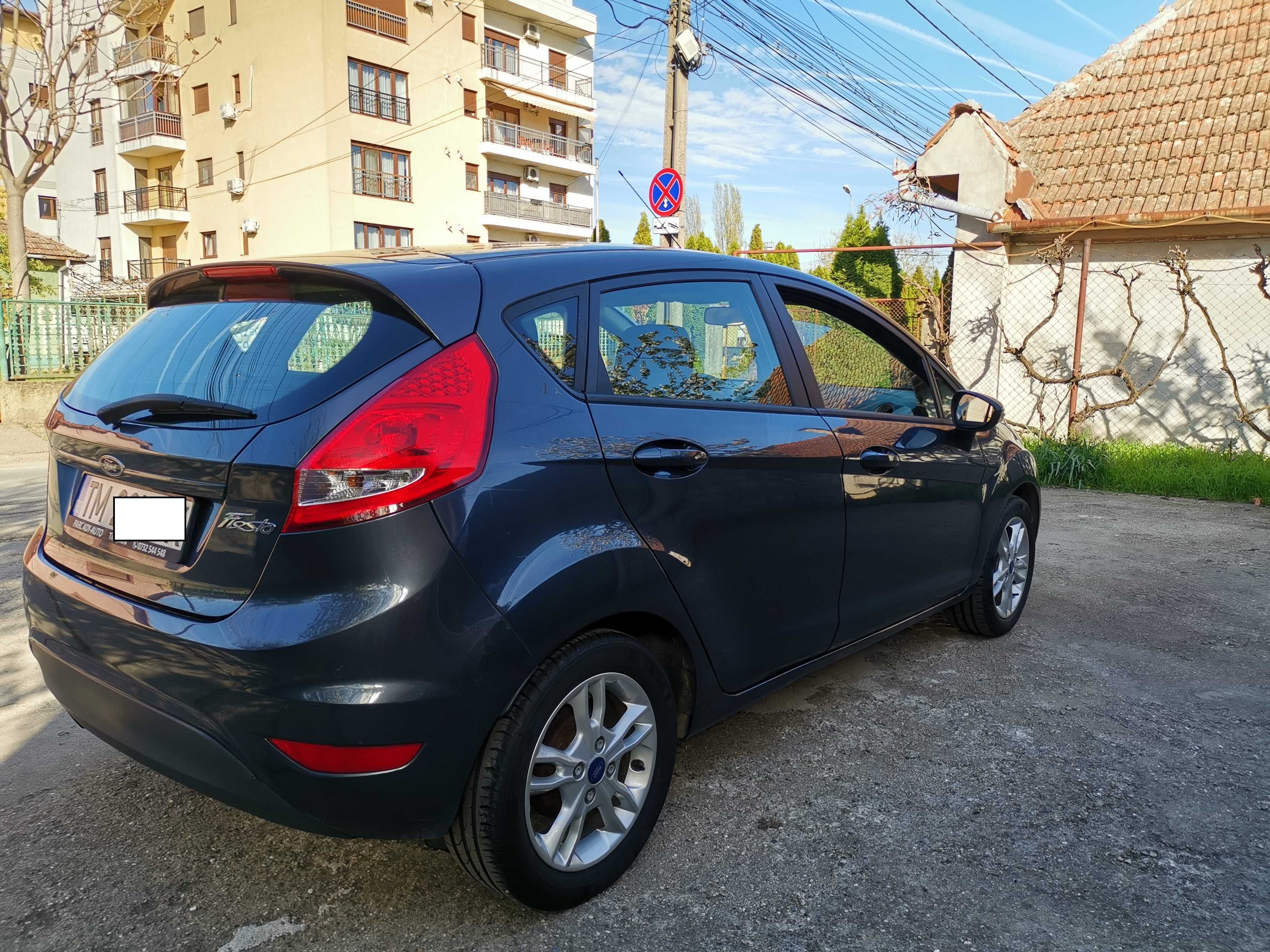 Ford Fiesta 1.4 - benzina - 96 CP - 2009