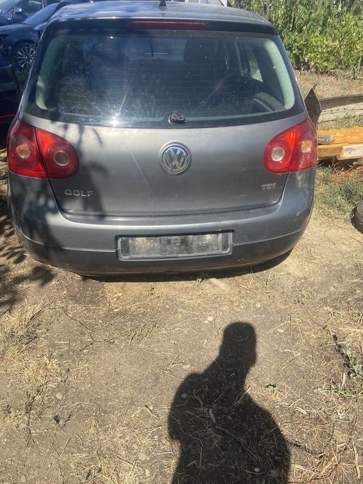 Bara spate vw golf 5