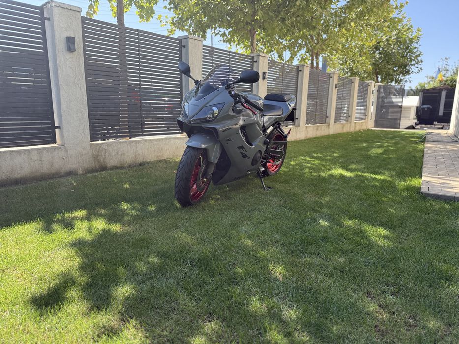 Honda CBR F4I 2004