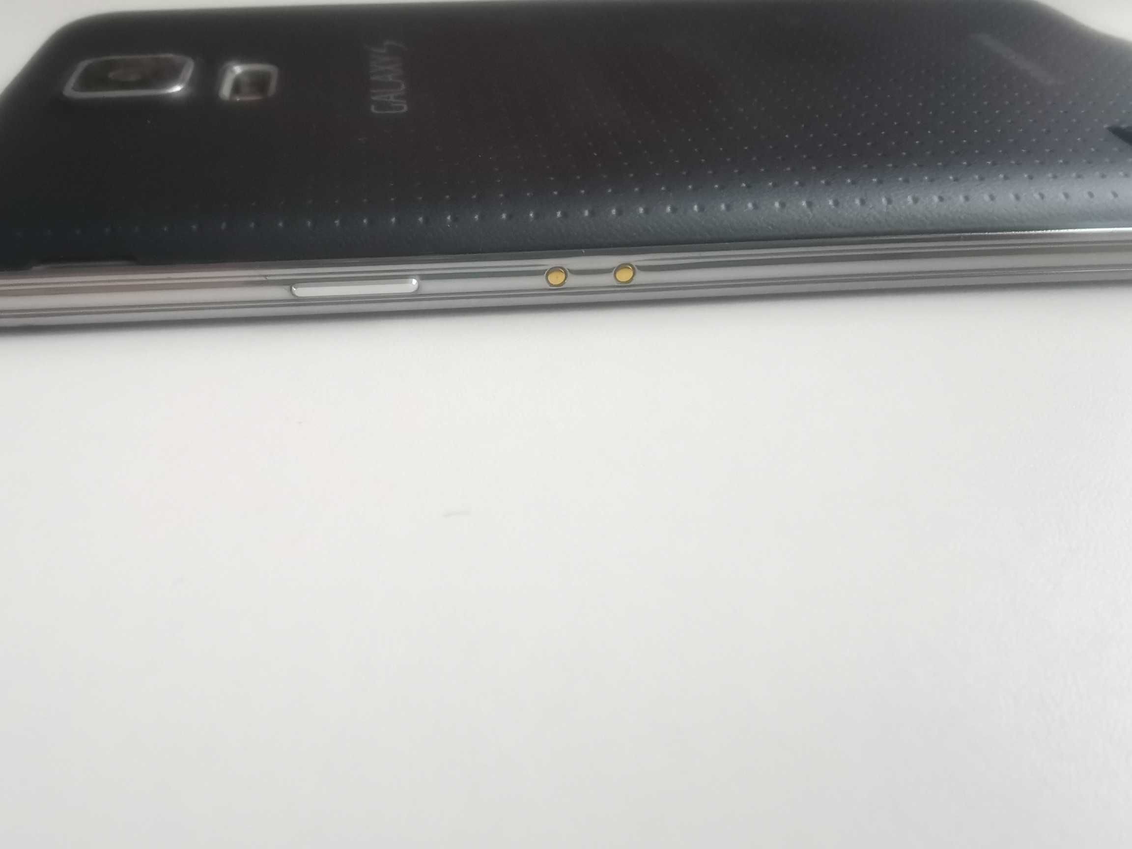 Продавам Samsung Galaxy S5 32Gb.