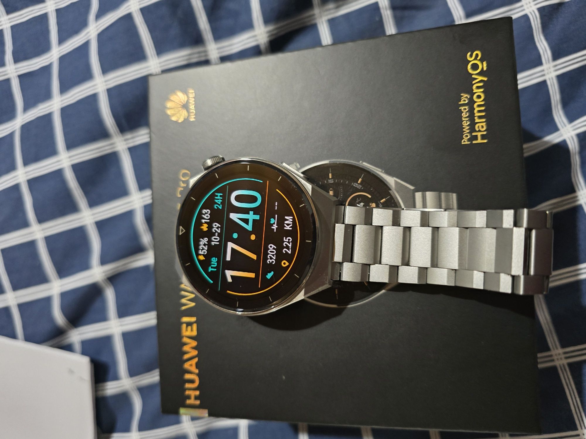Huawei watch gt 3 pro titan