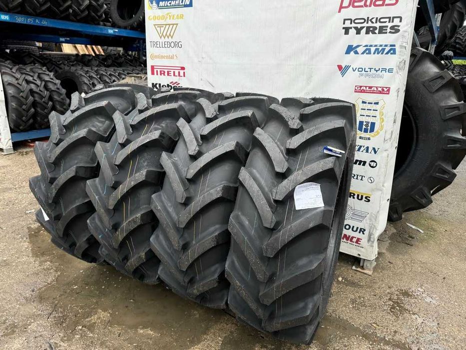 Anvelope noi 15.5/80-24 cu 16 pliuri marca CEAT pentru JCB 535