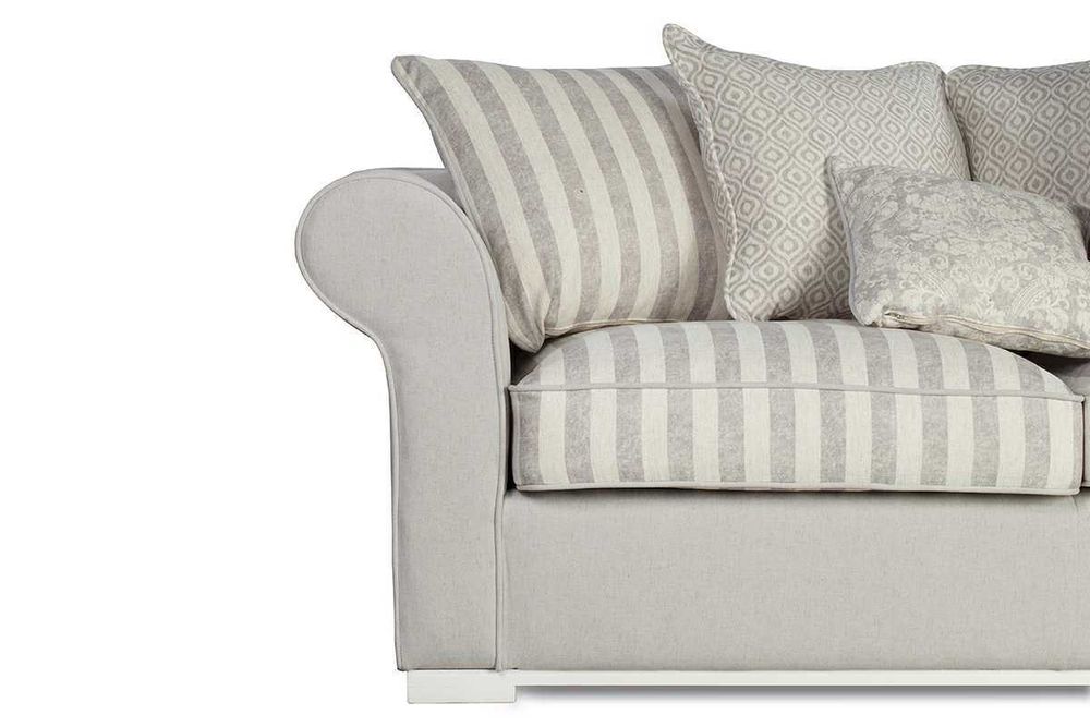 Триместен диван с кресло