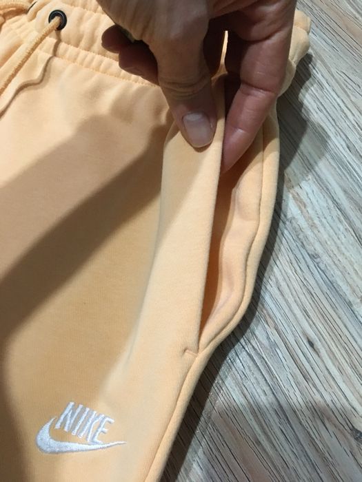 Pantaloni sport Nike