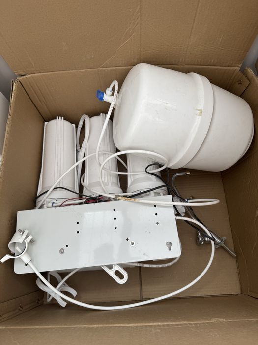 Фильтр для воды практически новый