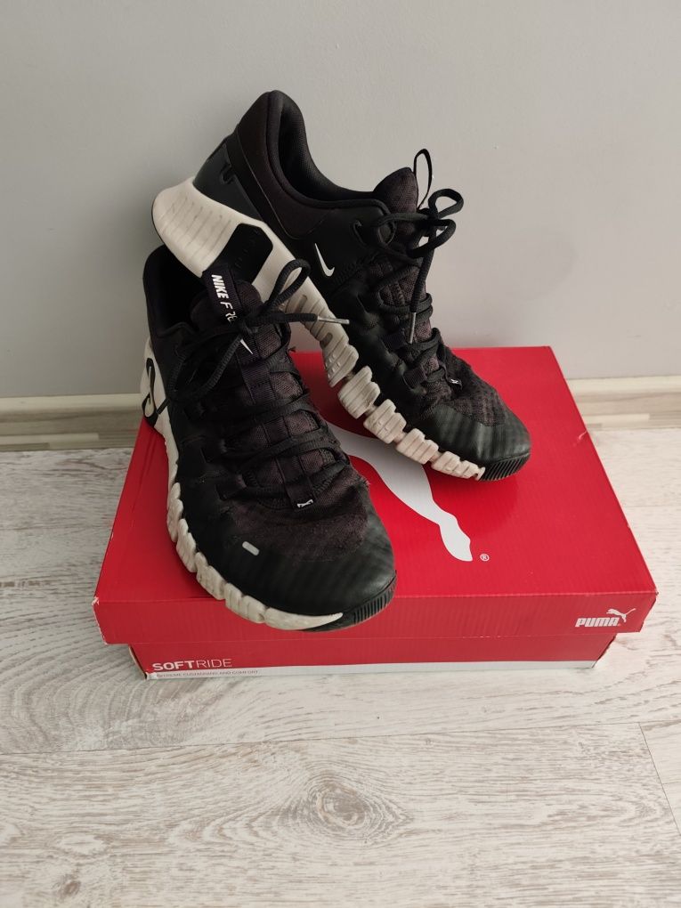 Мъжки оригинални 2броя  маратонки NIKE и Puma  размер 45.5