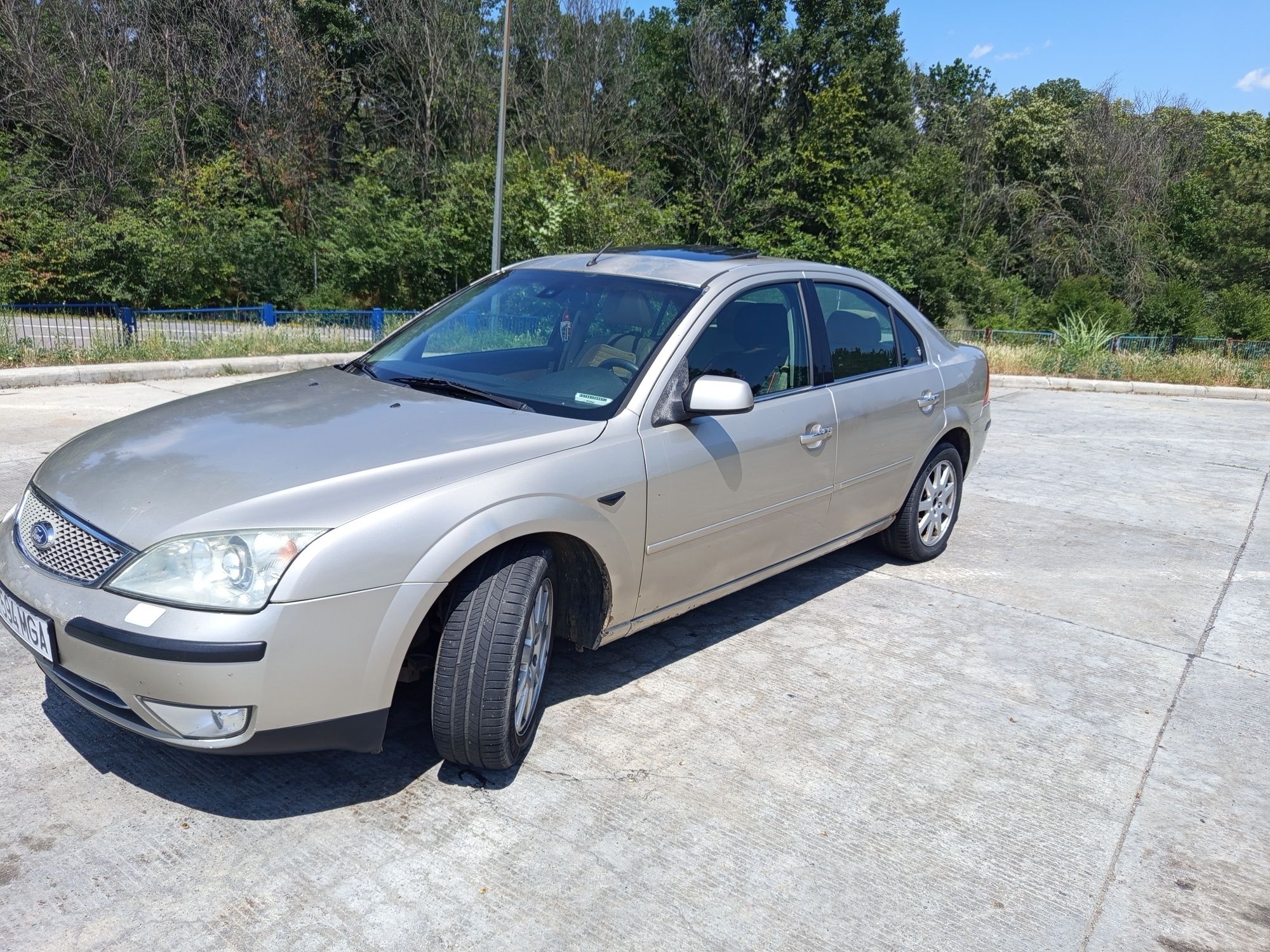 Vând Ford Mondeo mk3 2003