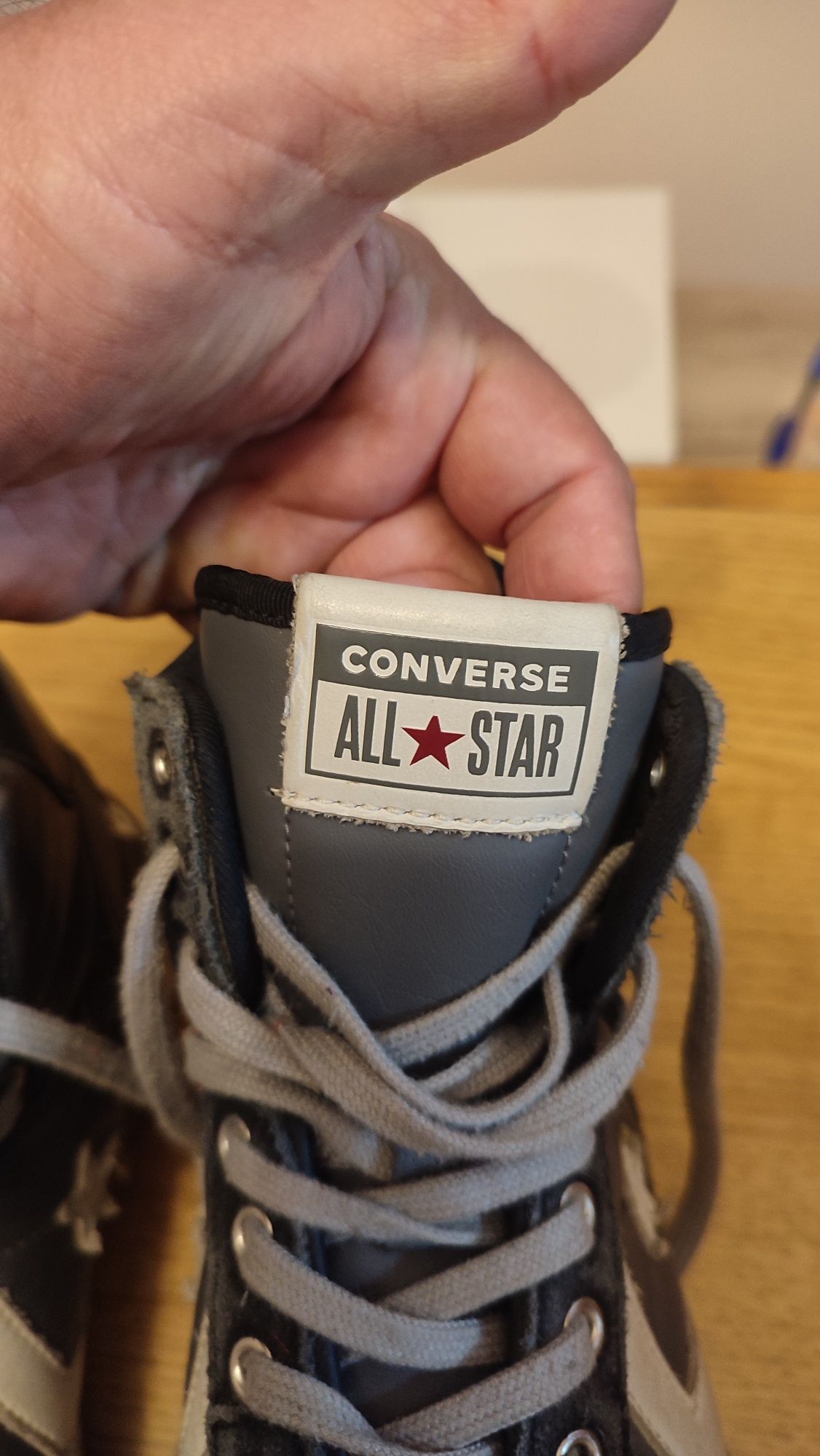 Adidași Converse nr. 40.5