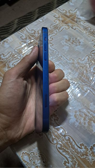 Iphone 12 hech qati alishmagan