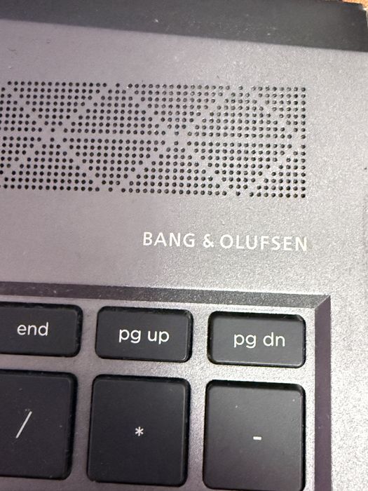 Laptop HP Zbook( gaming) impecabil