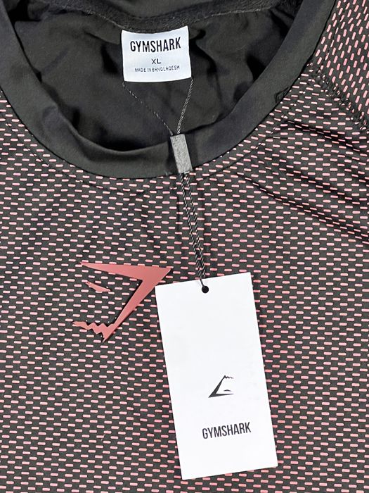 Чисто Нова Gymshark Onyx V5 Compression Shirt