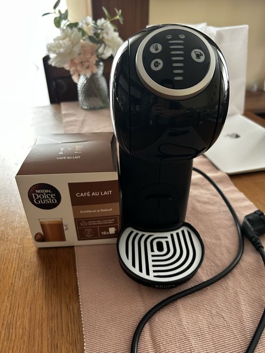 Aparat cafea Dolce Gusto Genio Krups