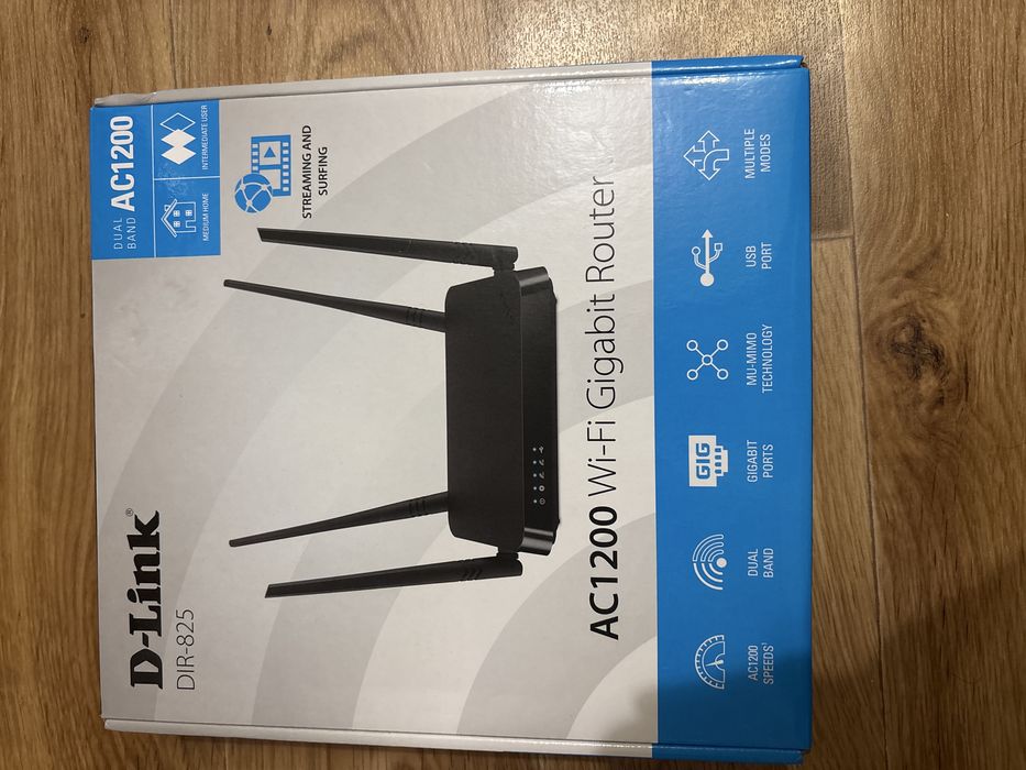 Роутер d-link dir-825