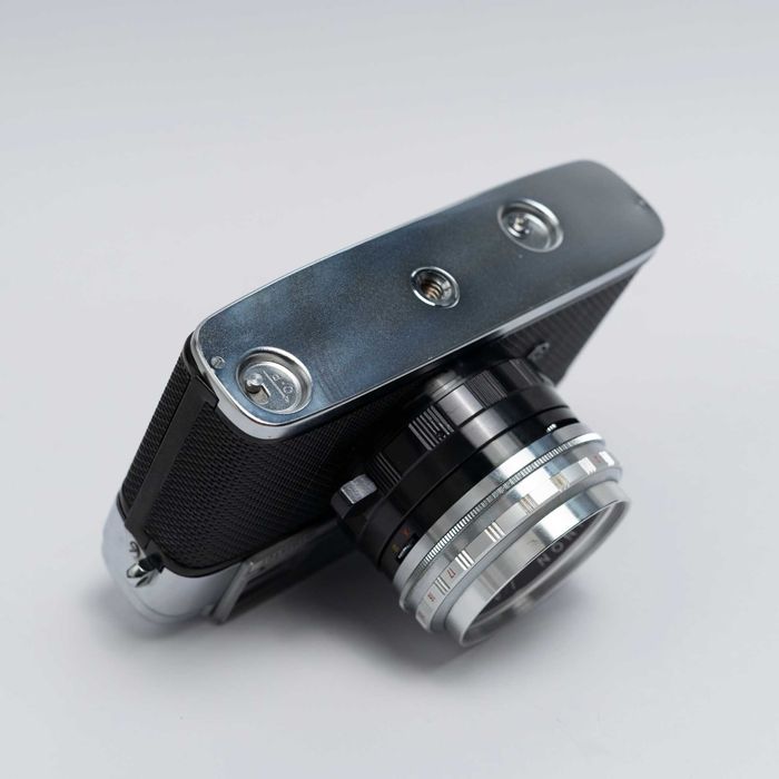 Aparat foto Yashica Minister II in stare EXCELENTA cu husa originala.