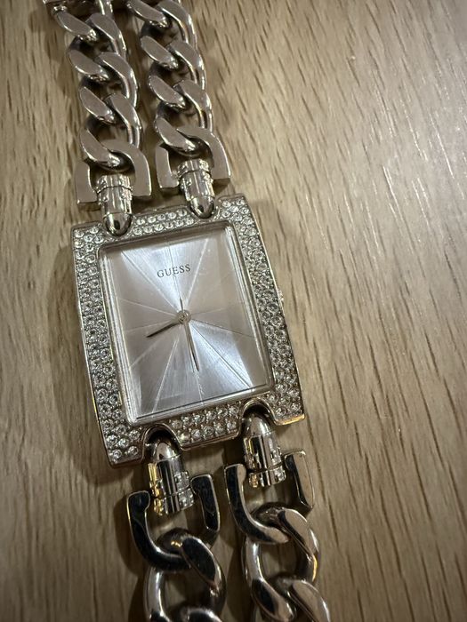 Ceas de femei GUESS, stare foarte buna