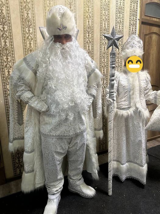 Продам новый костюм дед мороз и снегурочка qorbobo va qorqiz kiymi