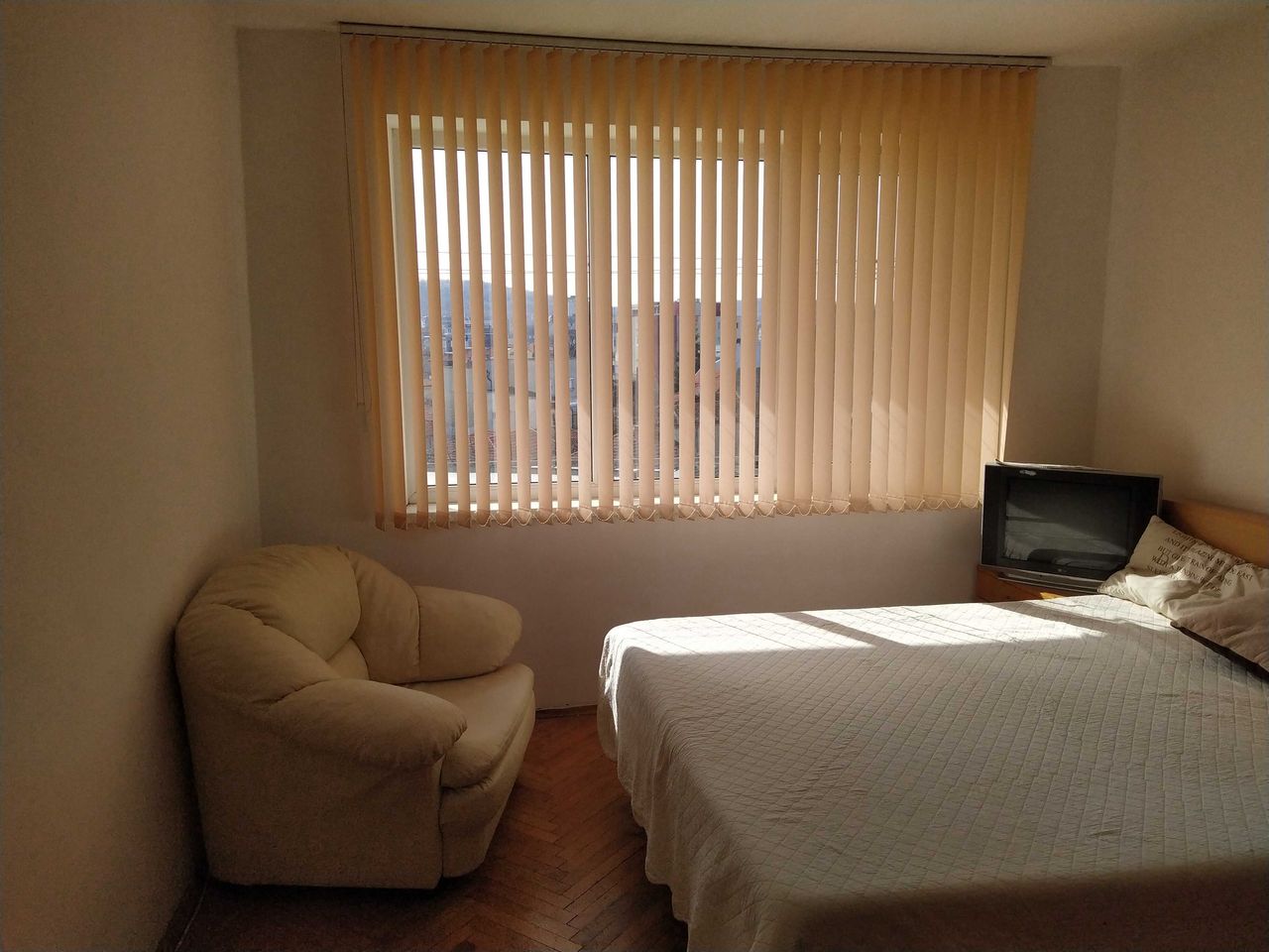 Продава се Четиристаен апартамент в Силистра, Център - 105 кв.м за 1000 €/кв.м - Снимка #8
