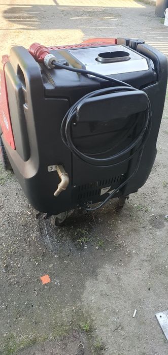 Pompa spalat cu presiune si apa calda