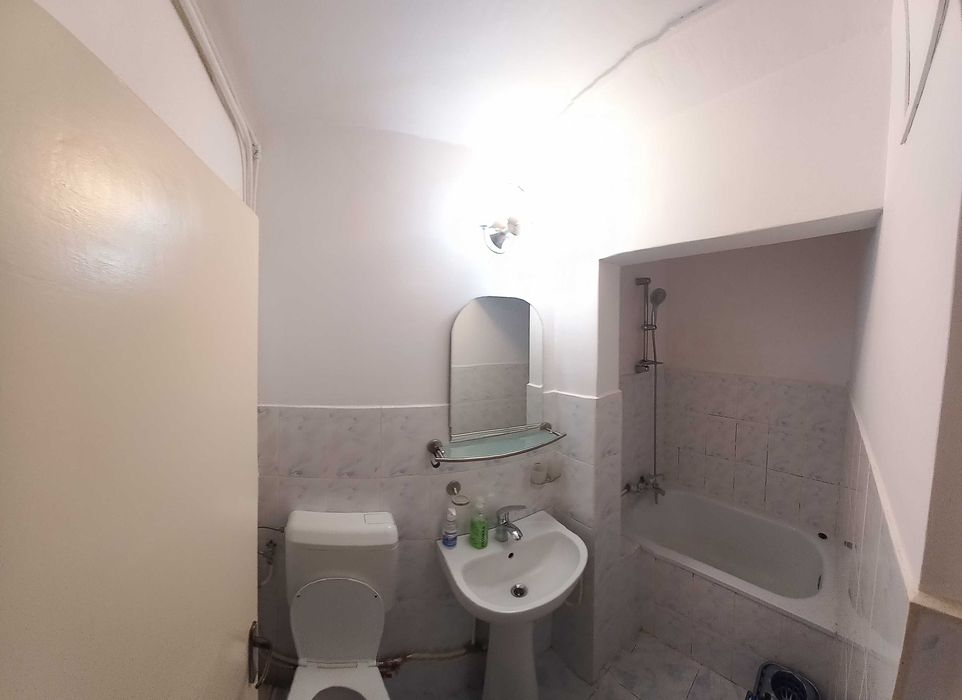 Inchiriez garsiniera cf.2 22 mp Marasti